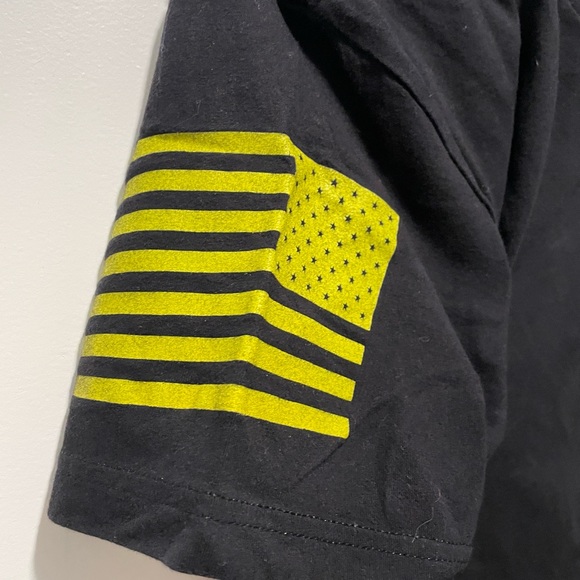 Grunt Style Gadsen Snake Men’s Short Sleeve Size Medium T-Shirt - Picture 4 of 4